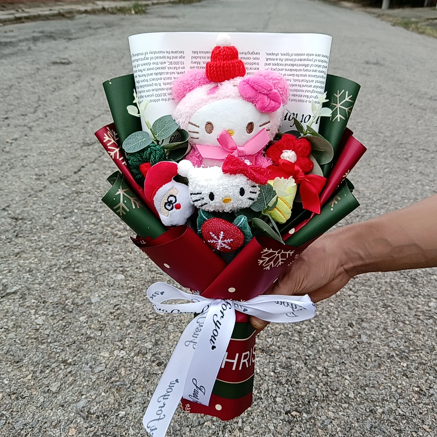 Bouquet de roses Hello Kitty en peluche – Image 9