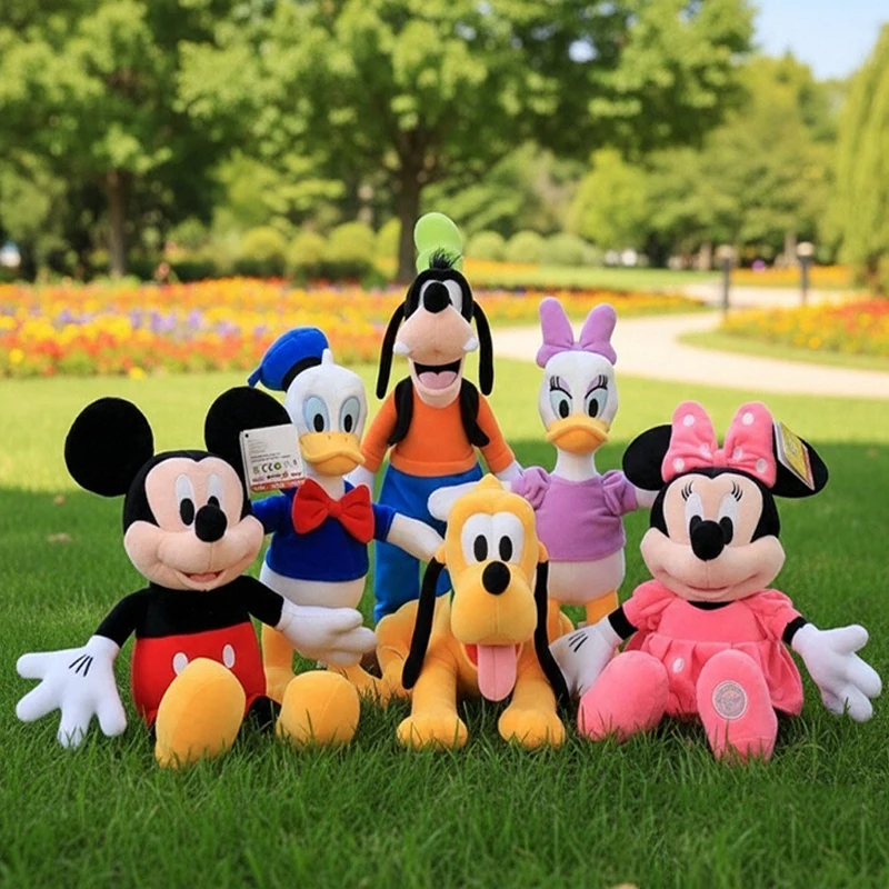 Peluche Mickey Goofy de haute qualité.