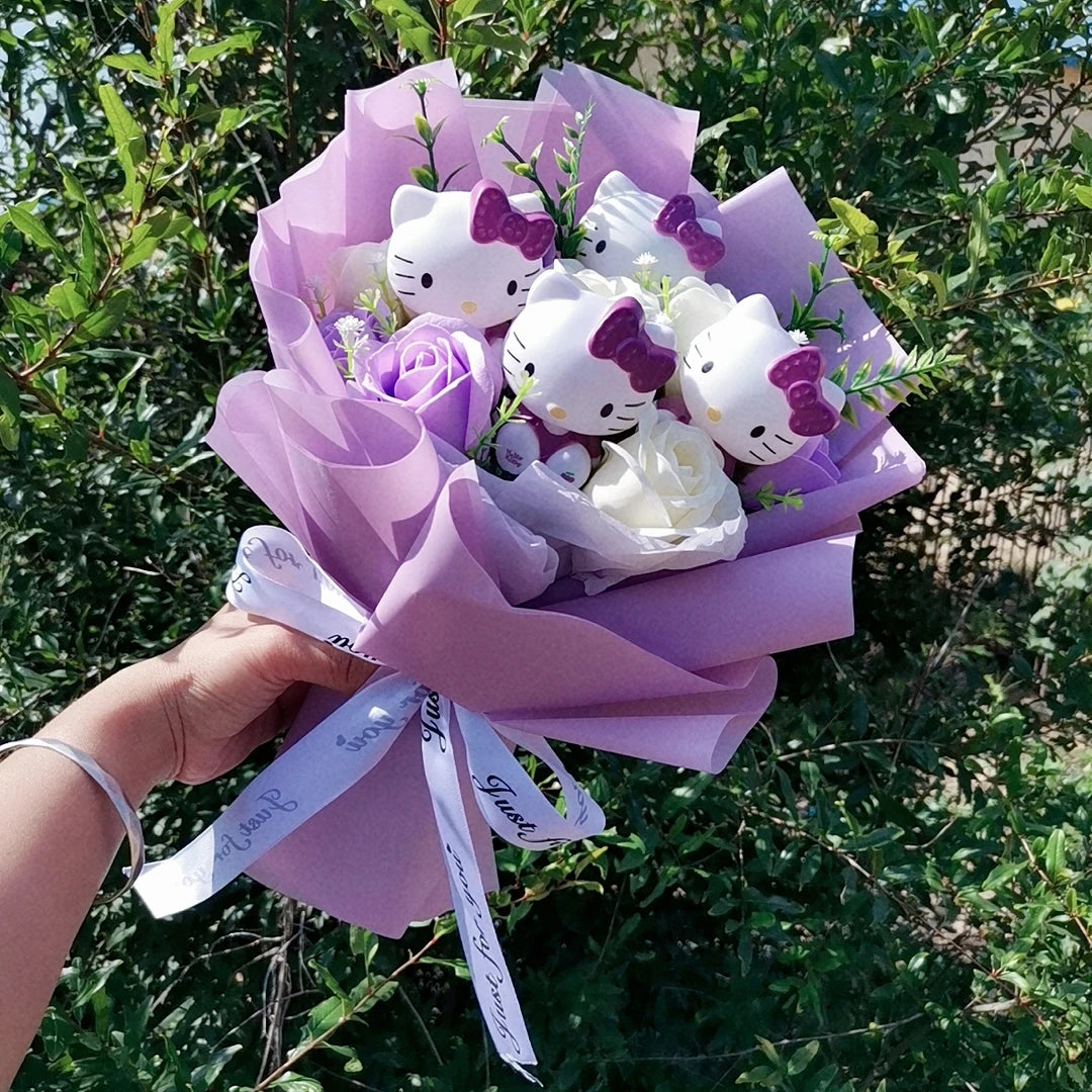 Bouquet Fleur Peluche Chat Hello Kitty - Bouquet de Fleurs Savon – Image 4