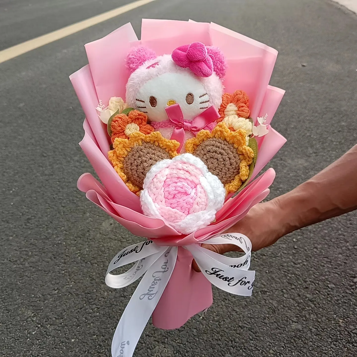 Bouquet de roses Hello Kitty en peluche – Image 10