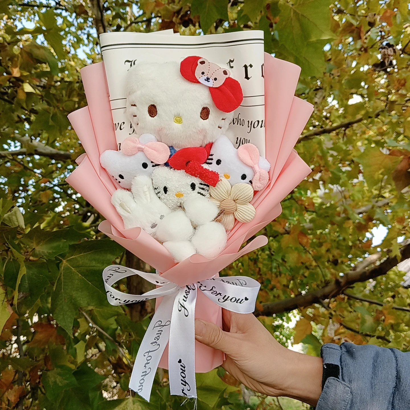 Bouquet de roses Hello Kitty en peluche – Image 6