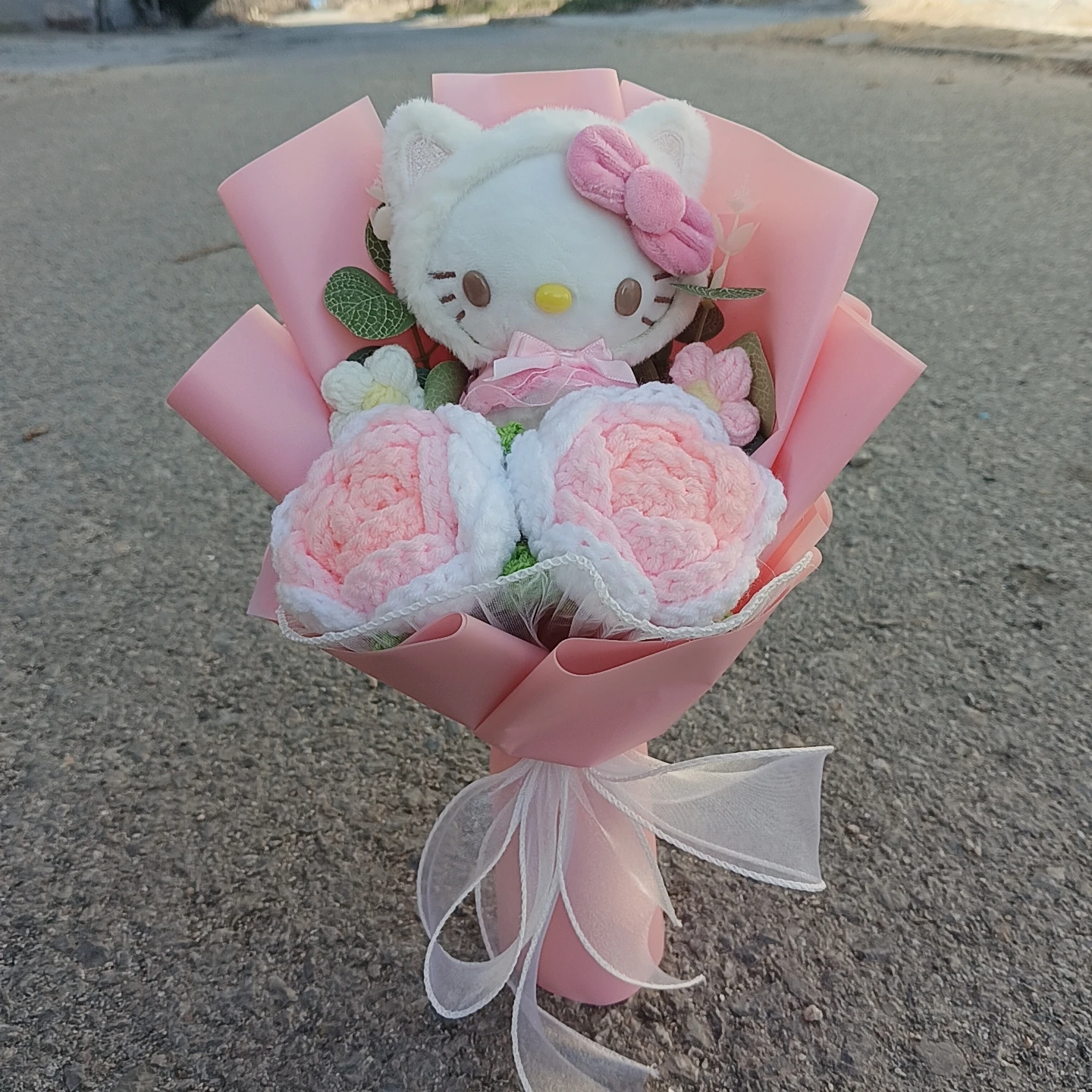Bouquet de roses Hello Kitty en peluche – Image 32