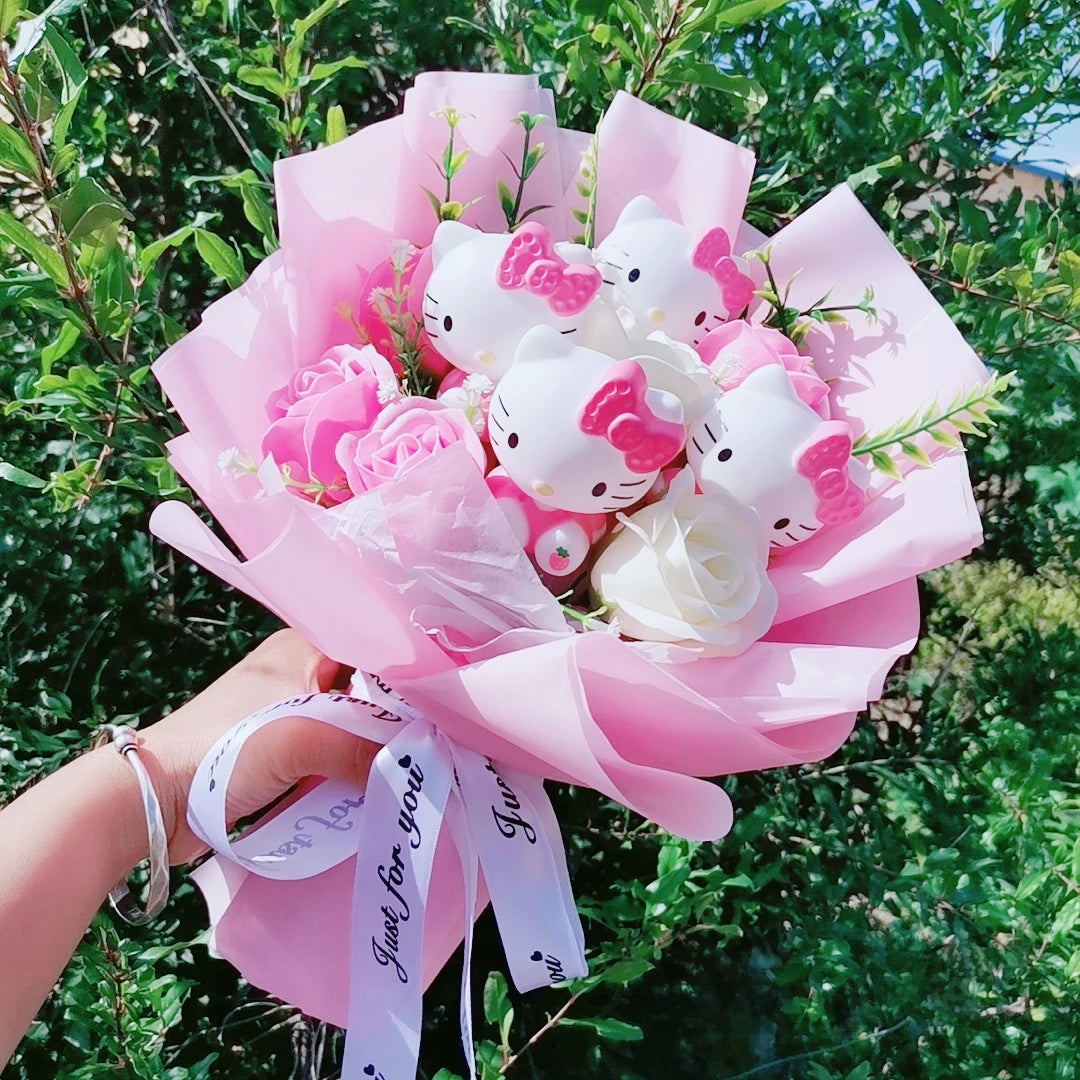Bouquet Fleur Peluche Chat Hello Kitty - Bouquet de Fleurs Savon – Image 5