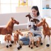 Jouets en peluche 12"-24" Simulation de cheval, superbes cadeaux pour les amoureux des chevaux