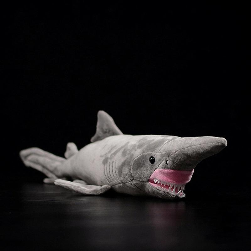 Poupée en peluche Goblin Requin de 26" de long et réaliste