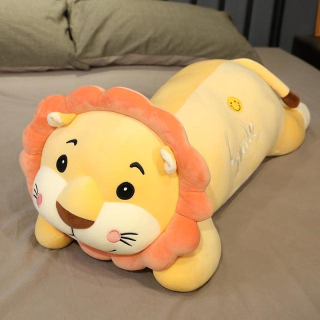 28" Poupée Kawaii Lion Dormant Longue Pilule – Image 4