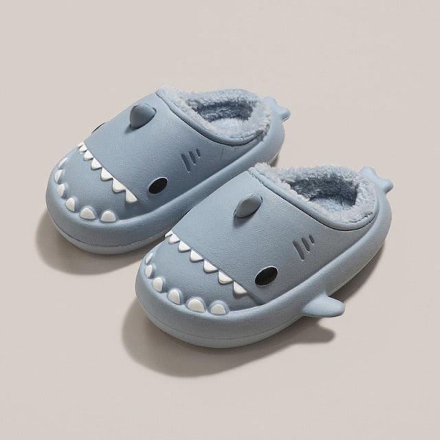 Chaussons en peluche requin incroyablement mignons – Image 2