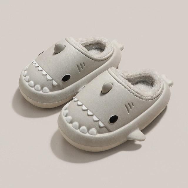 Chaussons en peluche requin incroyablement mignons – Image 5