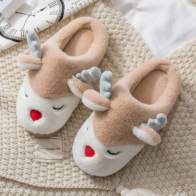 Chaussons en peluche en forme de renne – Image 4