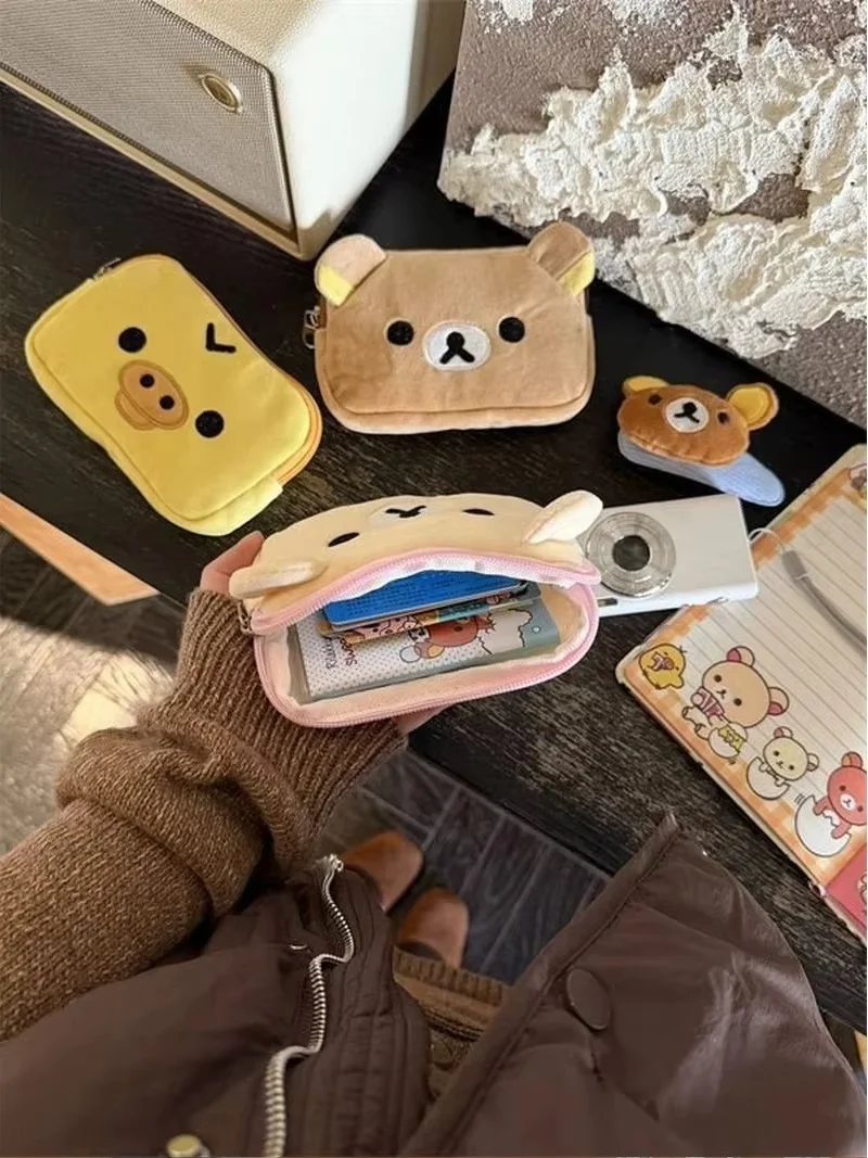 Porte-monnaie Rilakkuma – Étui à cartes et pochette pour documents.