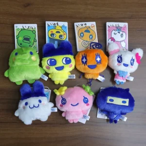 Porte-clés et pendentifs Tamagotchi  – personnages Mametchi, Mimitchi.