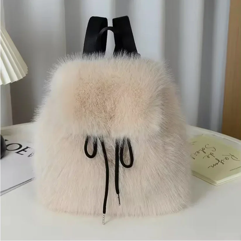 Sac à dos décontracté en fausse fourrure pour femme (modèle 2026) – Image 5