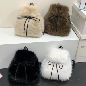 Sac à dos pour femme en peluche douce et luxueuse