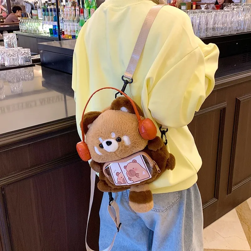 Sac à dos en peluche panda roux, mignon et tendance – Image 4