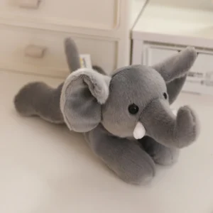 Peluches d'animaux de la forêt en position allongée (20/30 cm)