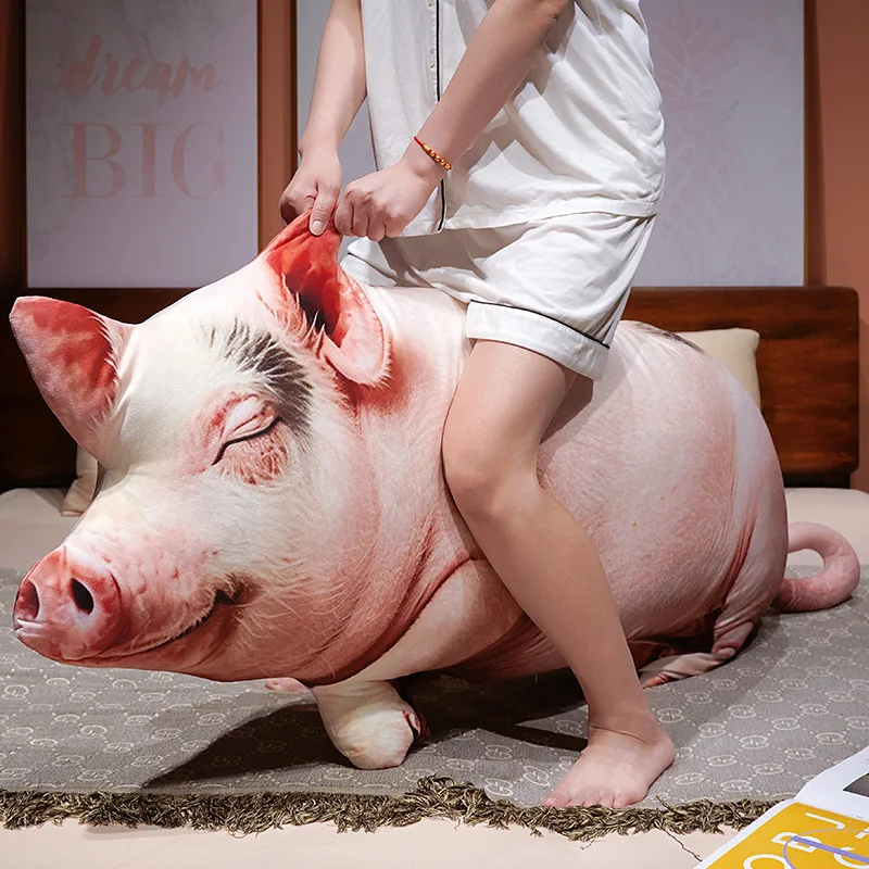 Coussin long réaliste en forme de cochon (effet 3D).