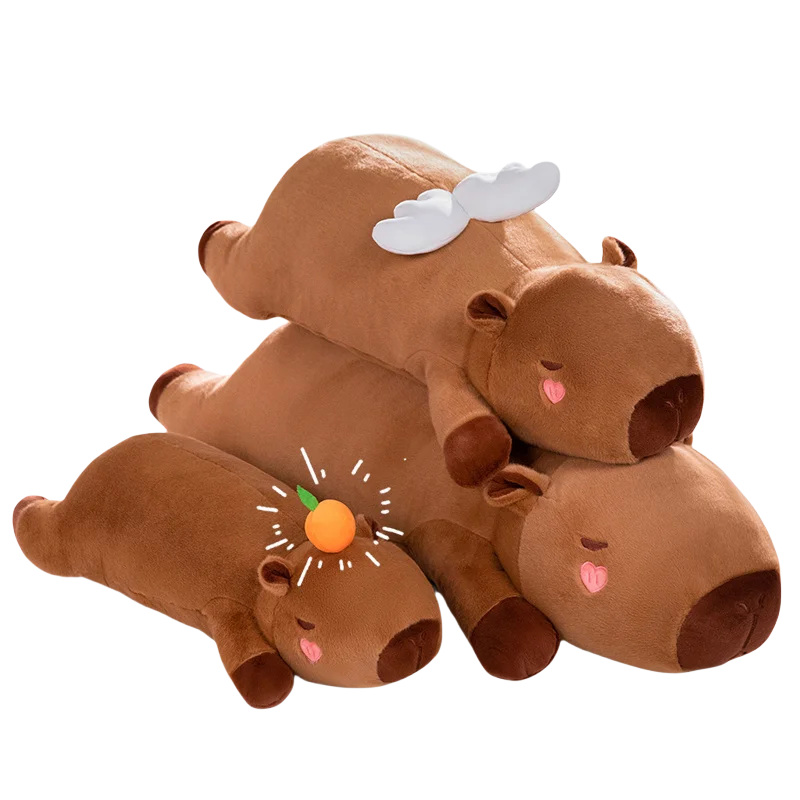 Peluche géante Capybara avec ailes d'ange et joues en forme de cœur. – Image 2
