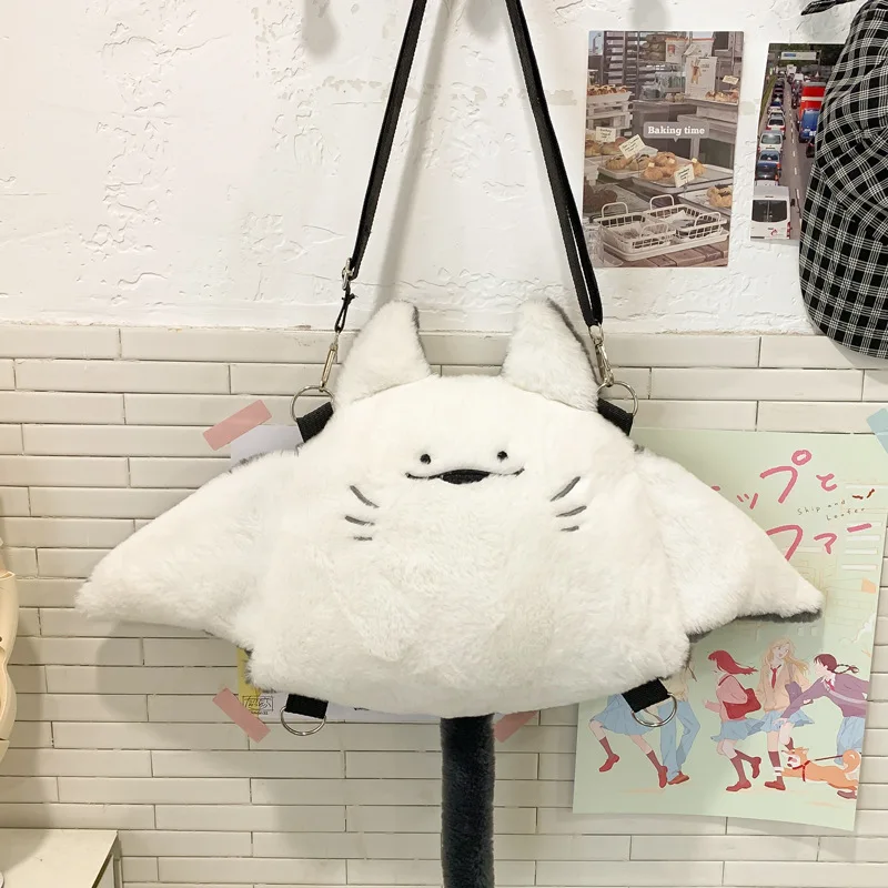 Sac à dos créatif en peluche en forme de raie manta – Image 3