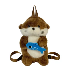 Adorable sac à dos en peluche représentant une loutre tenant un poisson