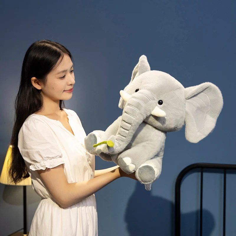 Peluche réaliste de 30 cm (lion, tigre, éléphant, singe, zèbre, girafe ou raton laveur). – Image 3